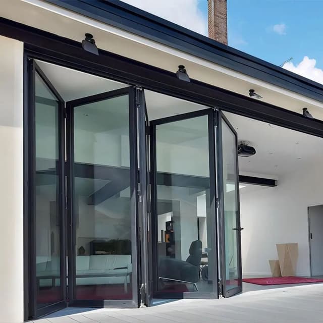 FOLDING DOOR